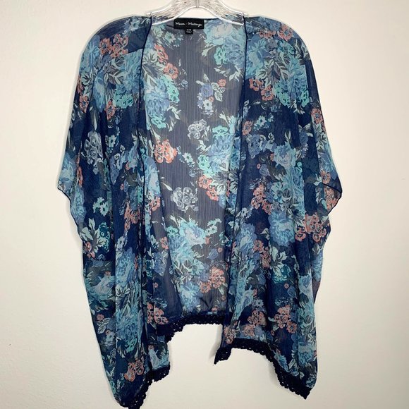 mason mackenzie Other - Mason Mackenzie Blue Floral Wrap Knit Hem Kimono